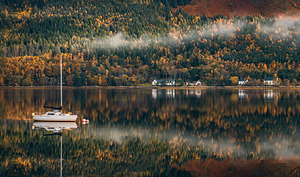 Autumn on Loch Duich