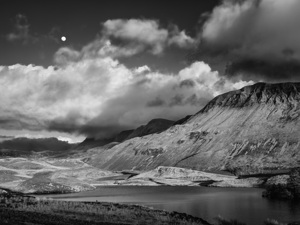 Moonrise over Llynnau Cregennen