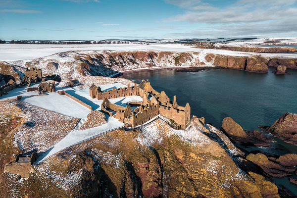 Dunnottar Winter View Print