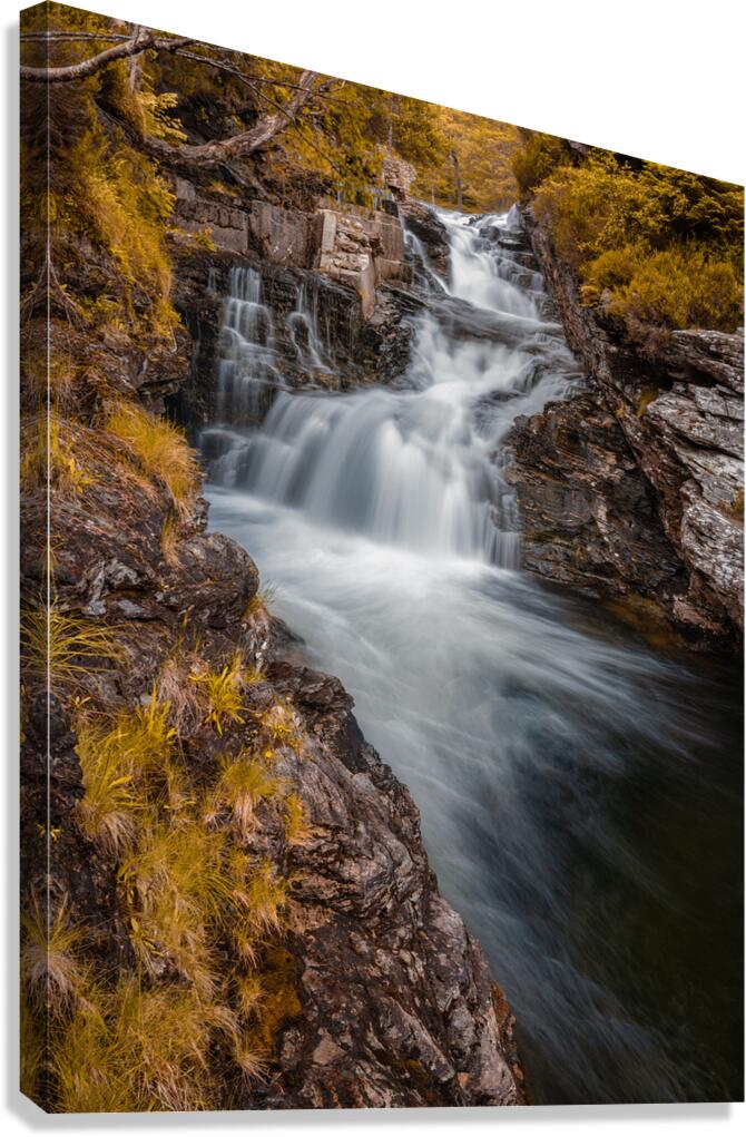 Lui Water Waterfall Canvas Print