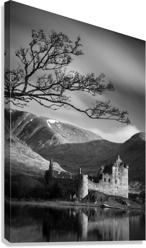 Kilchurn Castle Canvas Print