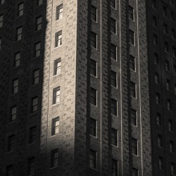 Sunlight on the Allerton Hotel