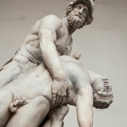 Menelaus Supporting the Body of Patroclus