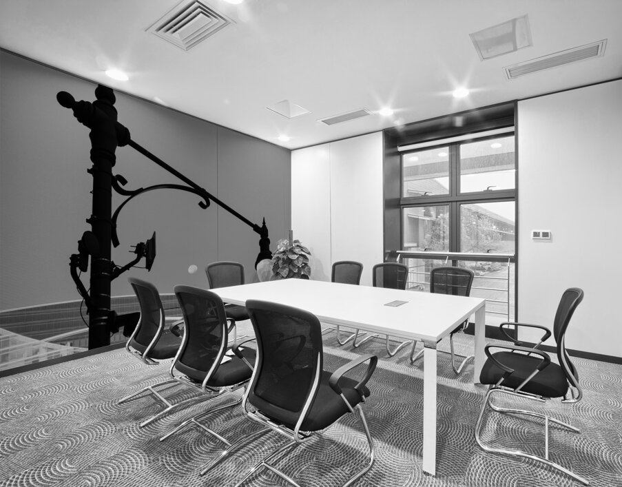 Moon Over River Point Wall Printing