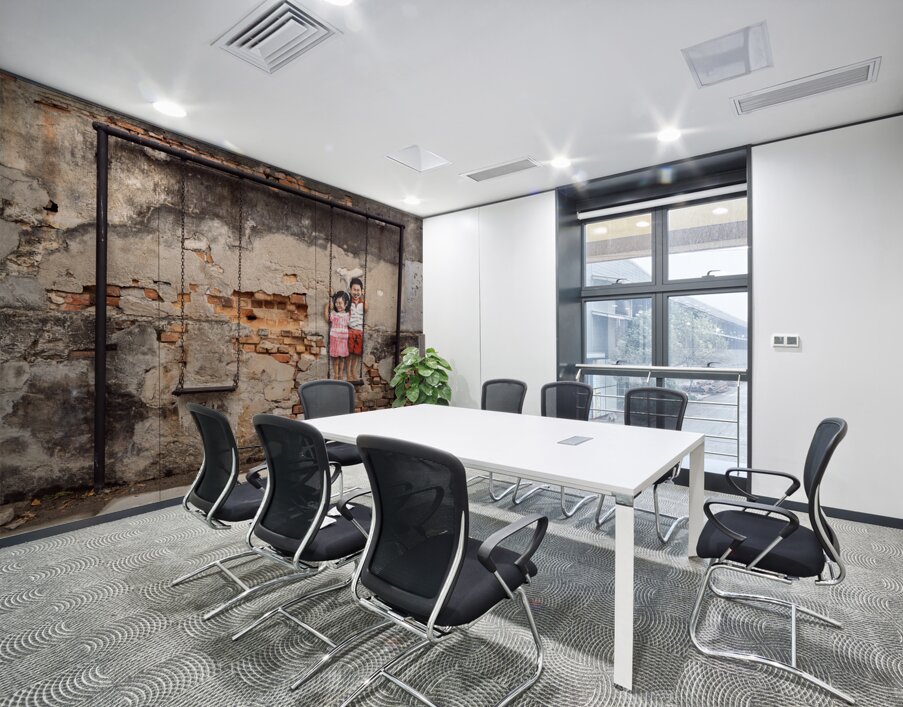 Children on a Swing Wall Printing